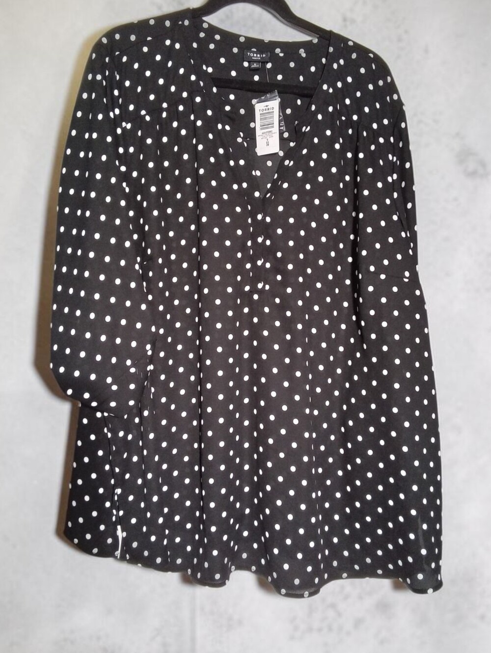 Torrid Black and White Polka Dot A-Line Skirt